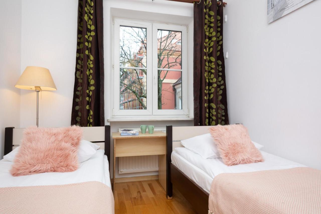 Warsaw New Town Apartments By Renters Exterior photo
